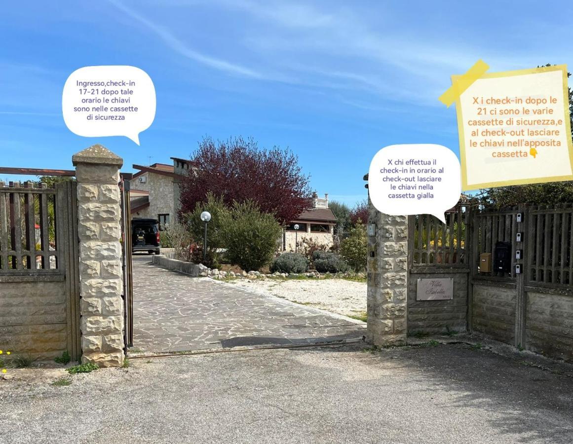 Case Vacanza E Camere In Villa Isabella Con Parcheggio Custodito E Wifi Gioia Del Colle Luaran gambar