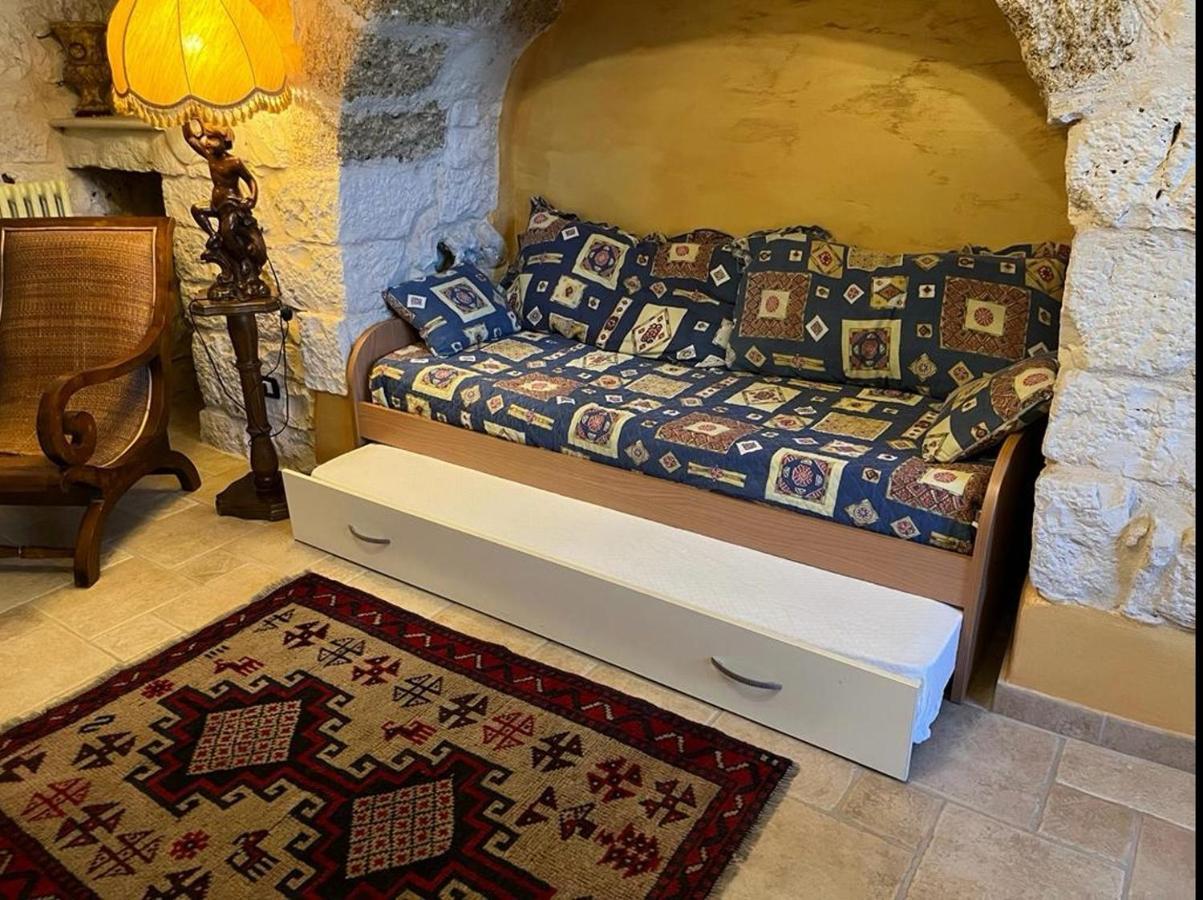 Case Vacanza E Camere In Villa Isabella Con Parcheggio Custodito E Wifi Gioia Del Colle Luaran gambar