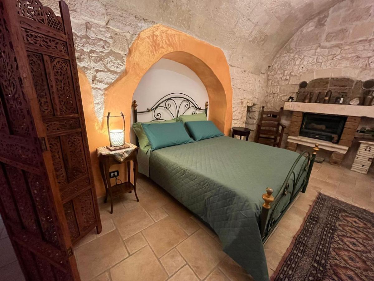 Case Vacanza E Camere In Villa Isabella Con Parcheggio Custodito E Wifi Gioia Del Colle Luaran gambar
