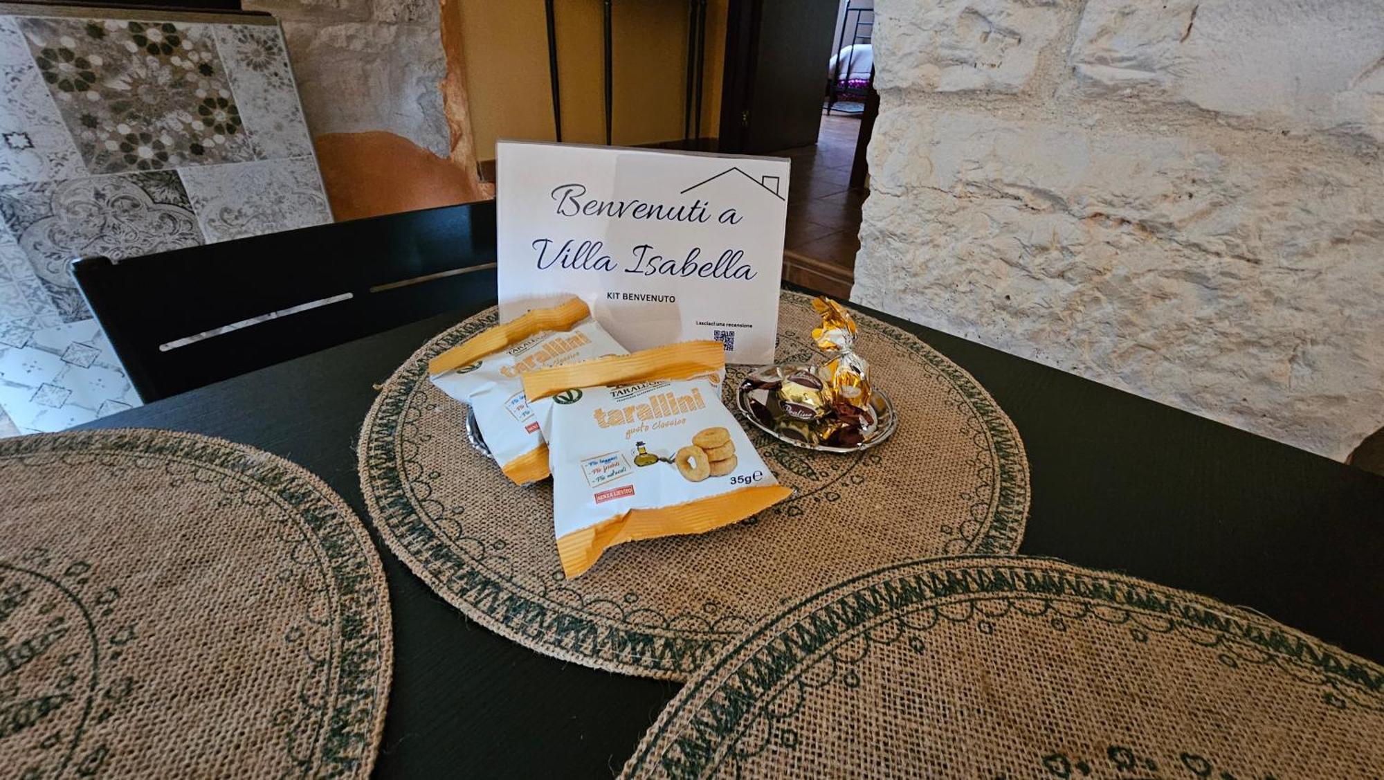 Case Vacanza E Camere In Villa Isabella Con Parcheggio Custodito E Wifi Gioia Del Colle Luaran gambar