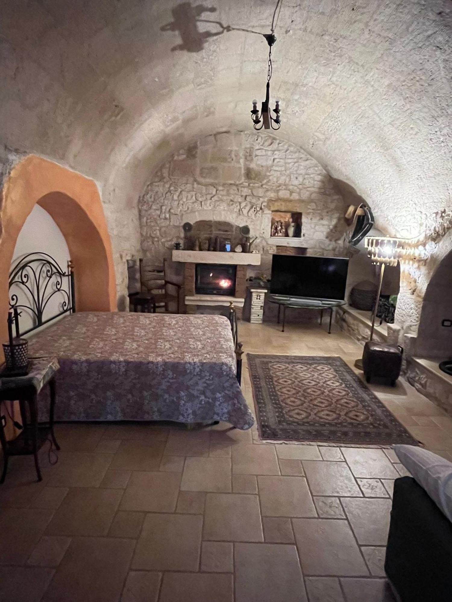 Case Vacanza E Camere In Villa Isabella Con Parcheggio Custodito E Wifi Gioia Del Colle Luaran gambar