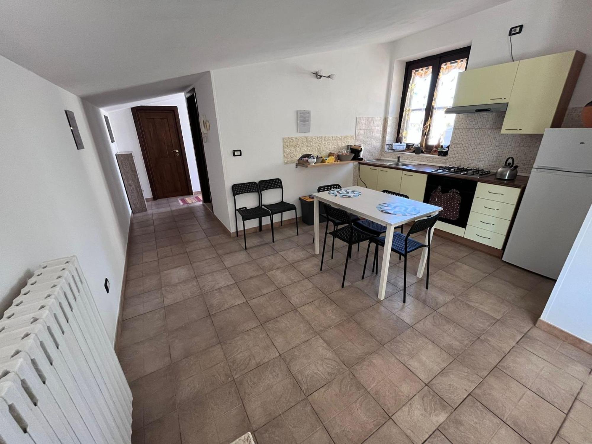 Case Vacanza E Camere In Villa Isabella Con Parcheggio Custodito E Wifi Gioia Del Colle Luaran gambar