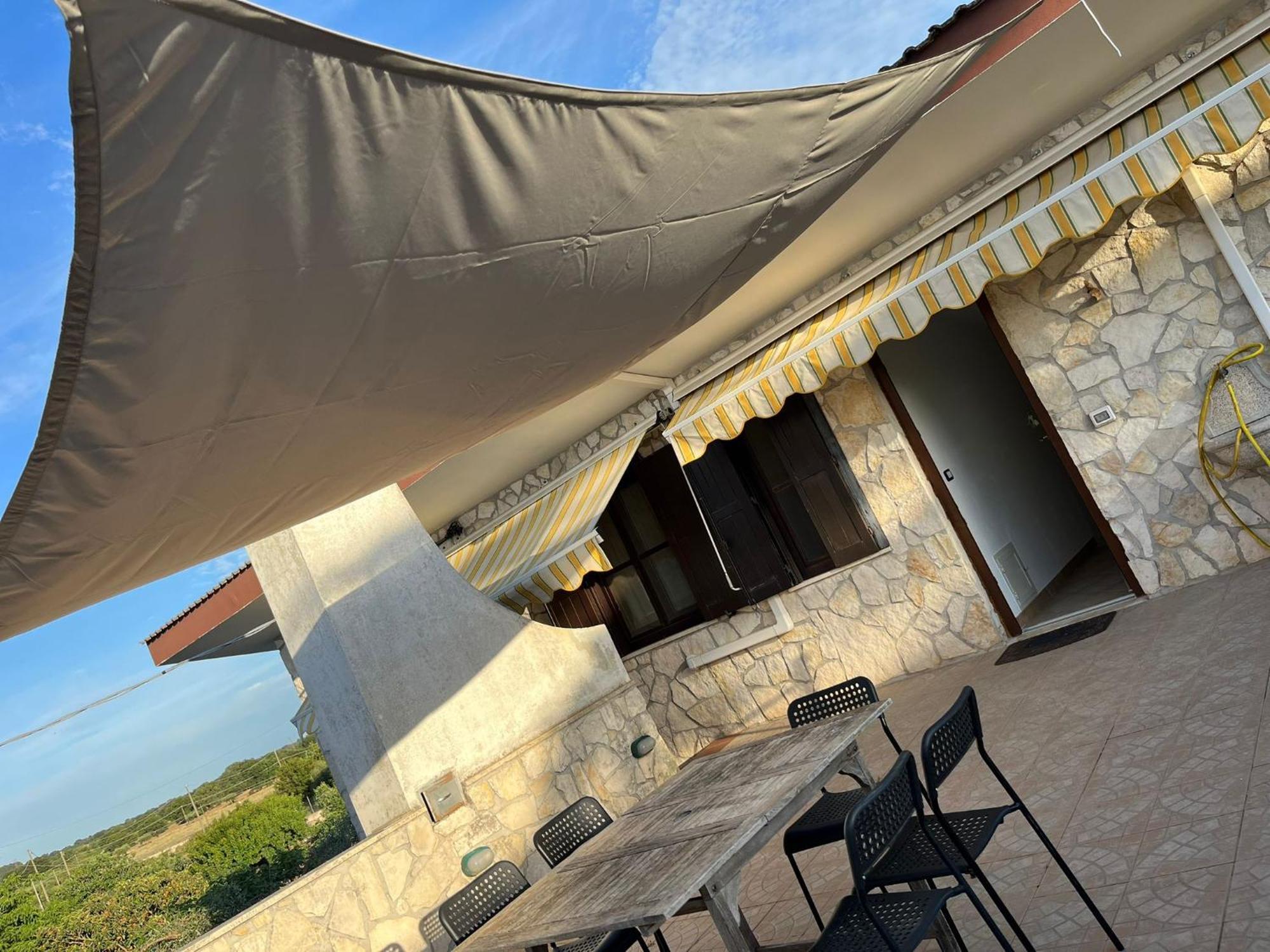 Case Vacanza E Camere In Villa Isabella Con Parcheggio Custodito E Wifi Gioia Del Colle Luaran gambar